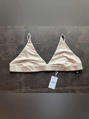 Soft Nude Triangle Bralette — Seamless Everyday Comfort